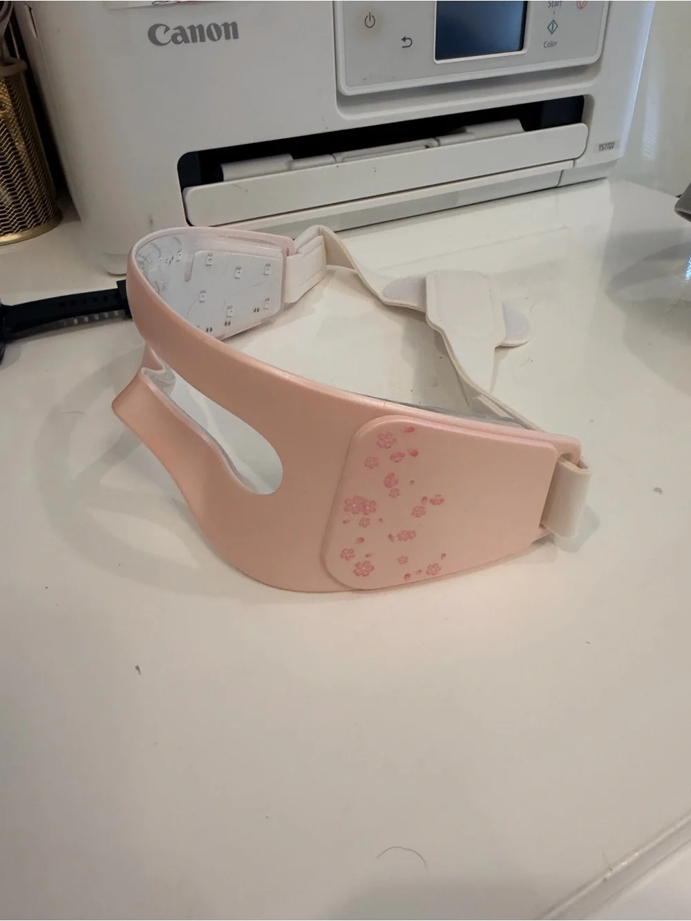 Ami Pink Red Light Therapy Eye Mask for Under-Eye Rejuvenation